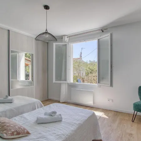 Le Grand Pin By Interhome La Madrague