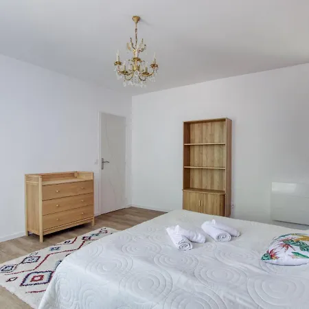 Tatil Evi Le Grand Pin By Interhome La Madrague