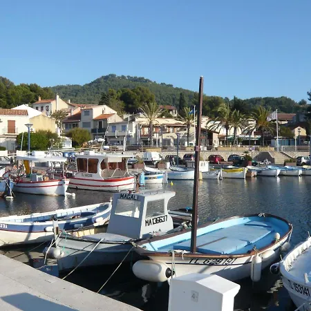 Tatil Evi Le Grand Pin By Interhome La Madrague